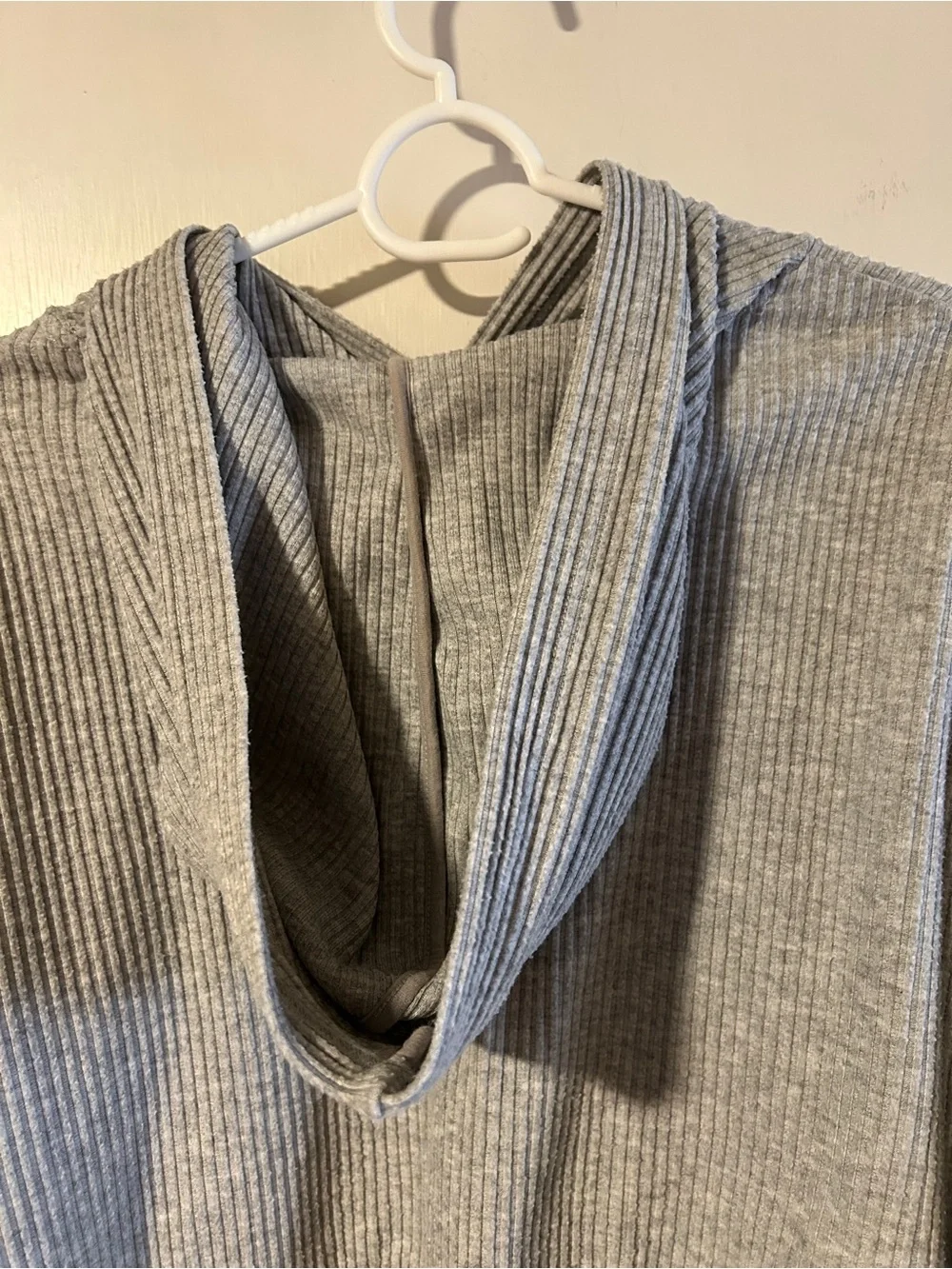 Alo Muse Hoodie